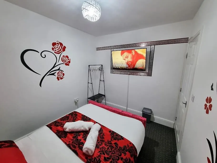 بيت للعطل Nc23, Setup For Your Most Amazing & Relaxed Stay + Free Parking + Free Fast Wifi ليدز المملكة المتحدة